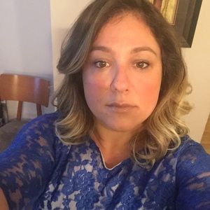 Meet your Posher, Lindita